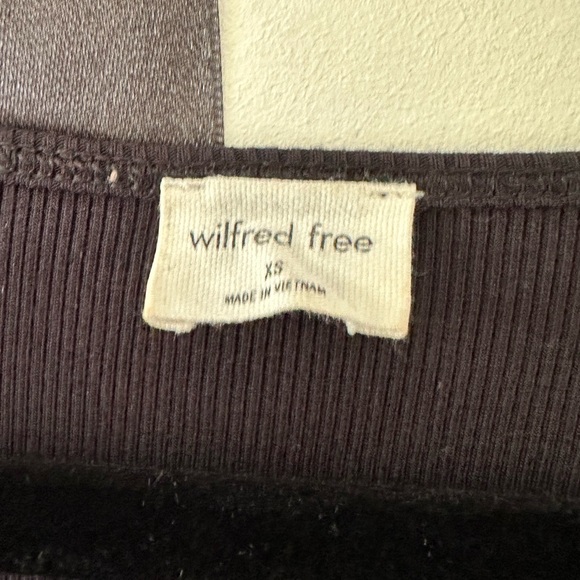 Aritzia Wilfred Only Tie Shirt - Picture 5 of 5